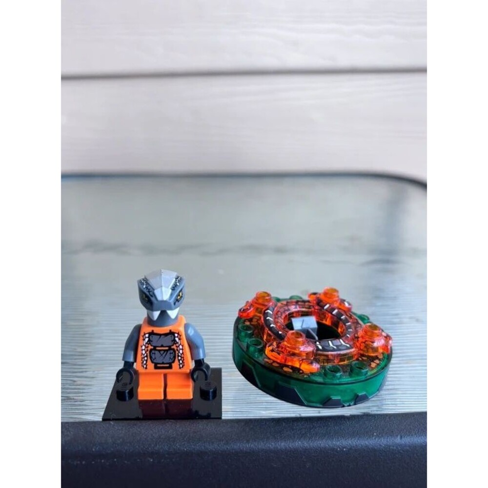 Lego Ninjago Chokun and Chokun Spinner